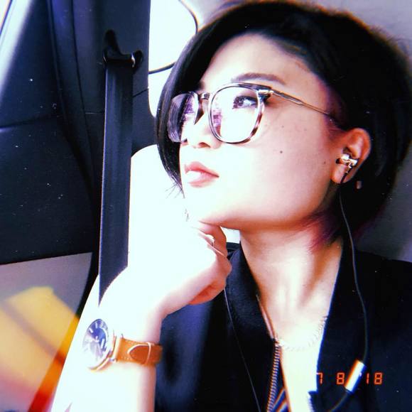 Meet your Posher, Lily - Picture 1 of 1